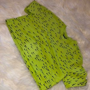 NIKE NEON GREEN CROP TOP